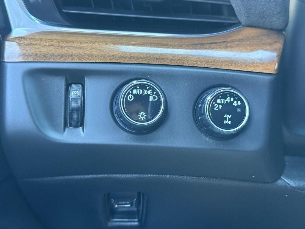 Cadillac Escalade  2017