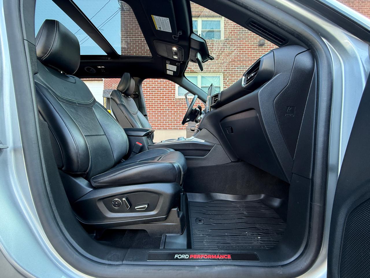 Ford Explorer  2020