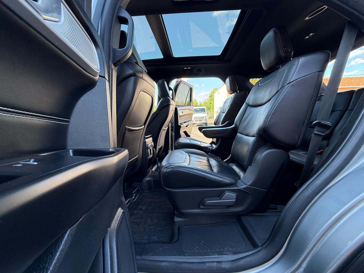 Ford Explorer  2020