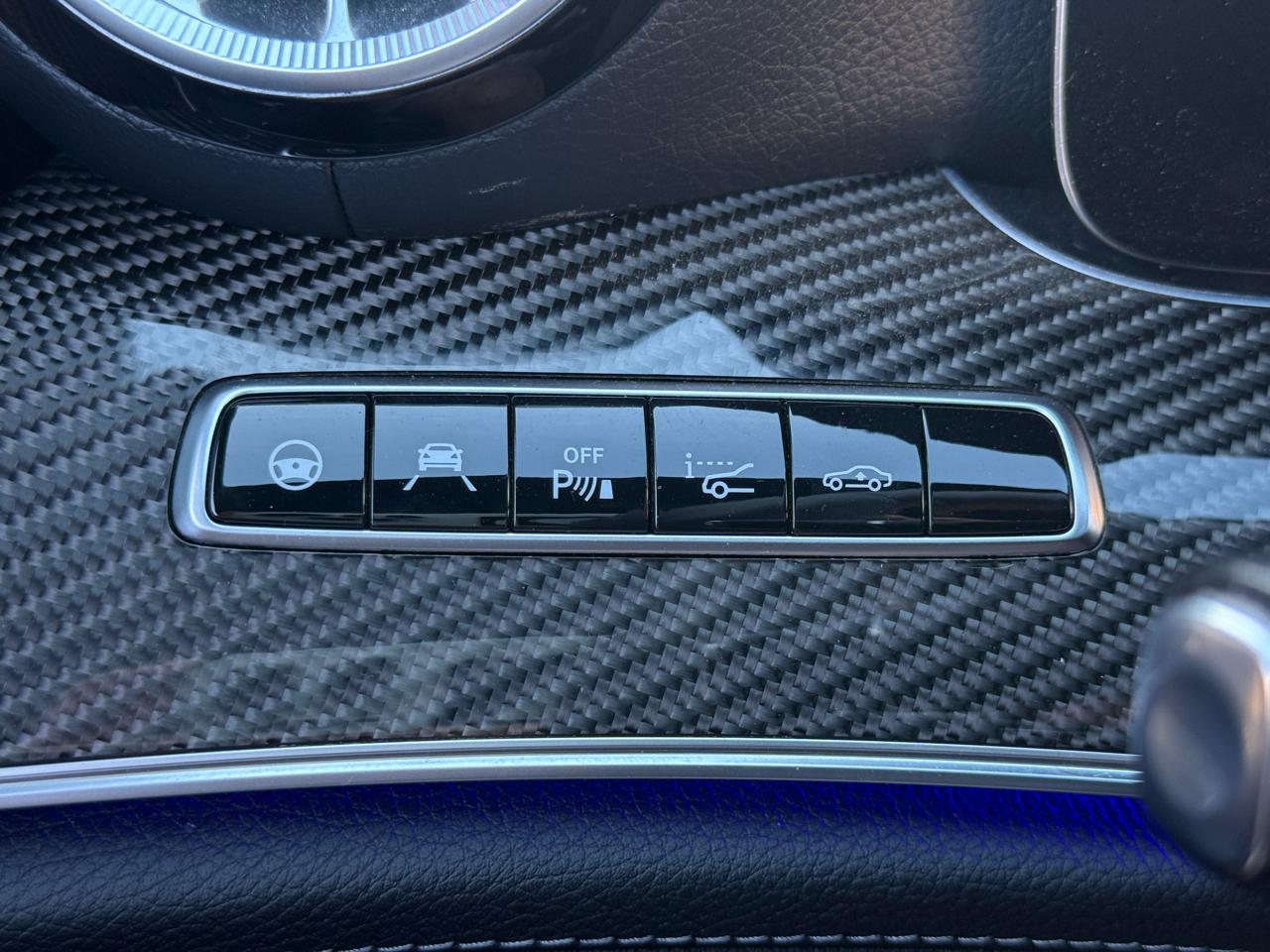 Mercedes-Benz AMG GT  2020