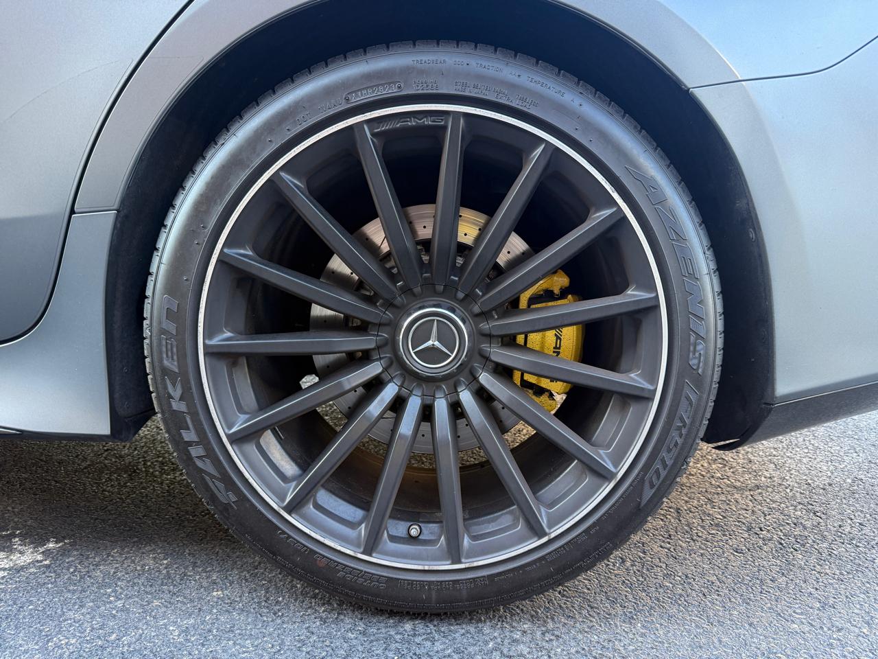 Mercedes-Benz AMG GT  2020