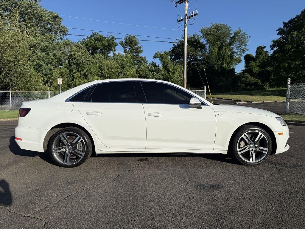 Audi A4  2018