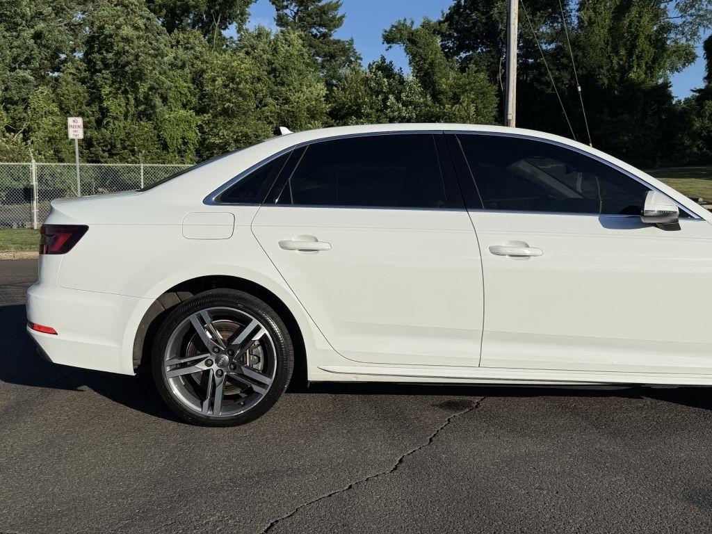 Audi A4  2018