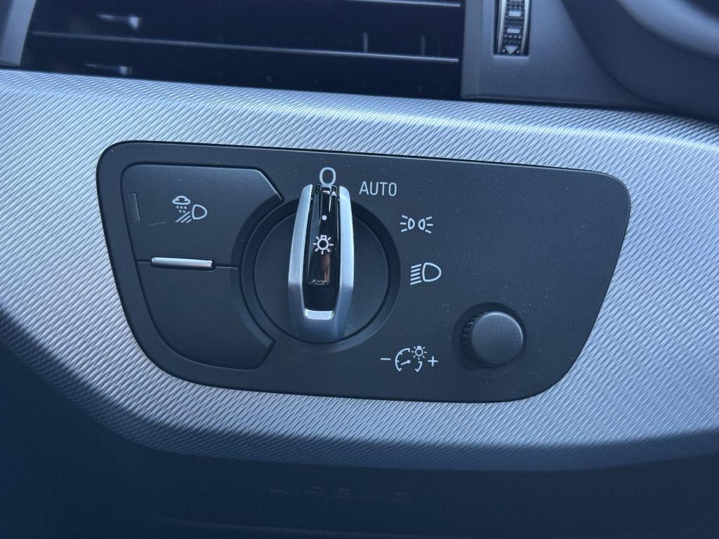 Audi A4  2018