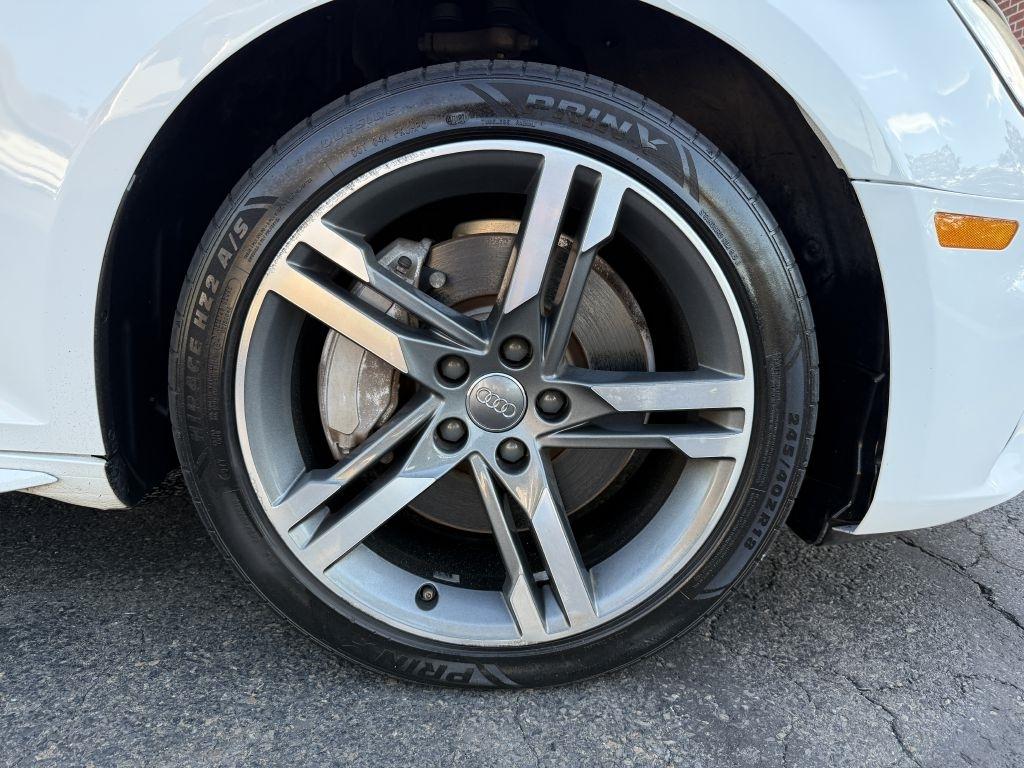 Audi A4  2018
