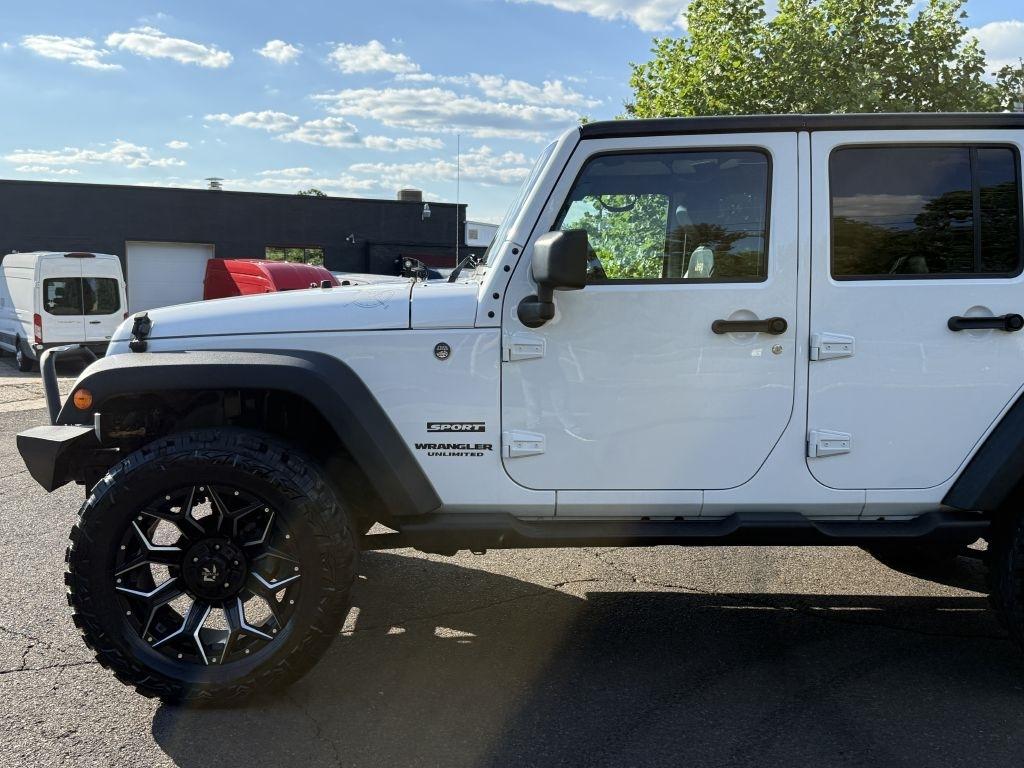 Jeep Wrangler  2017
