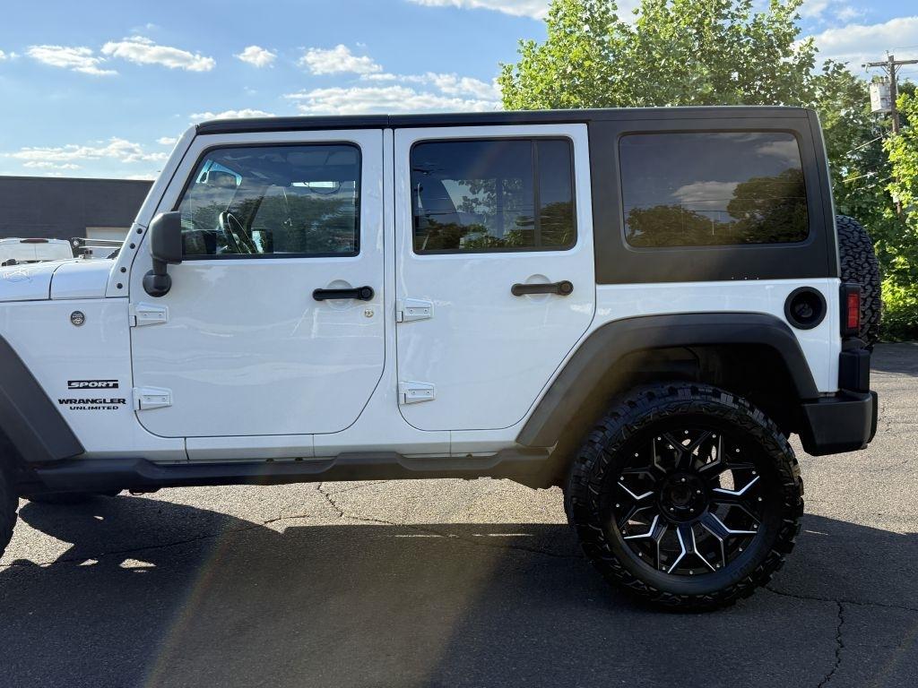 Jeep Wrangler  2017