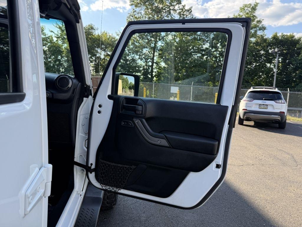Jeep Wrangler  2017
