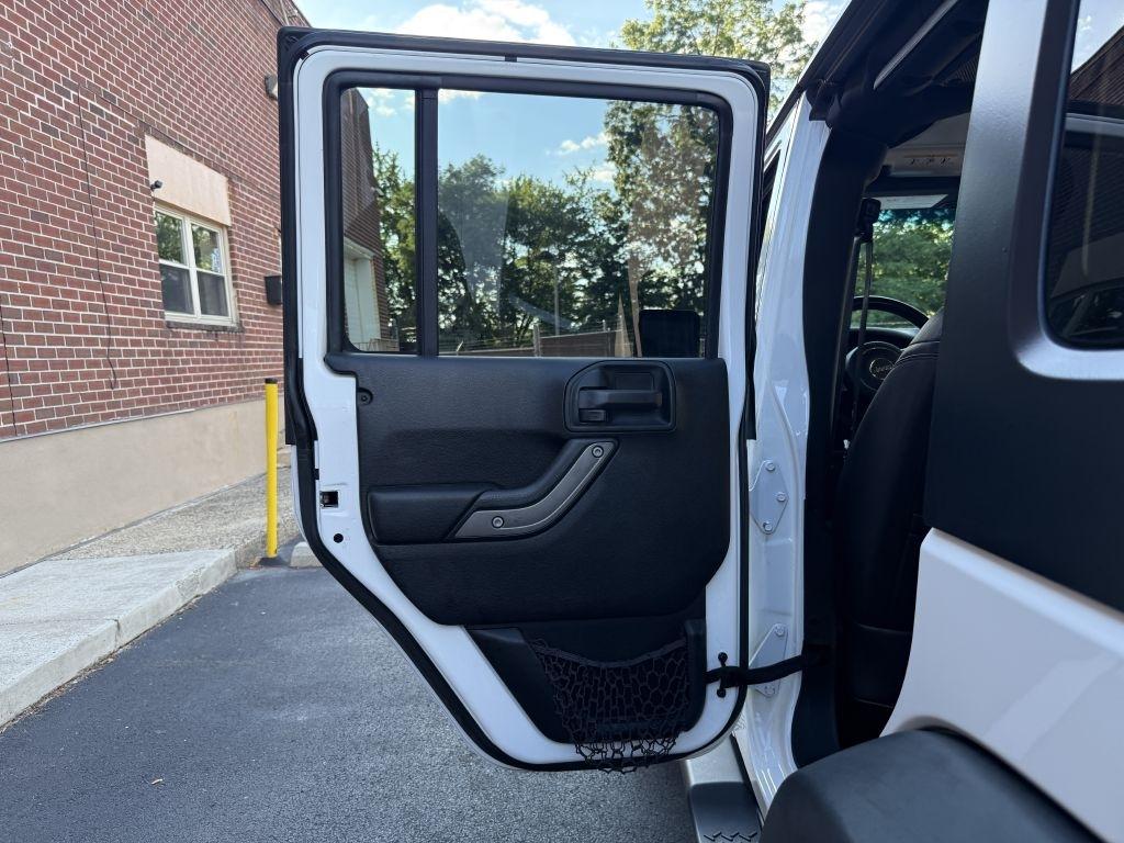 Jeep Wrangler  2017