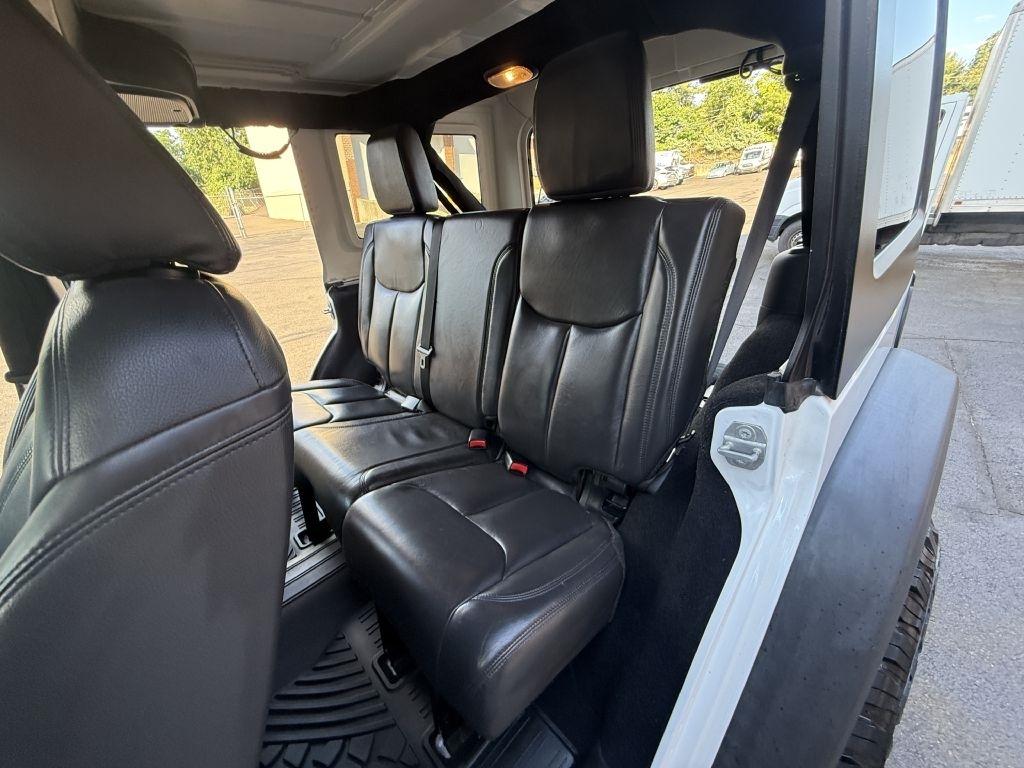 Jeep Wrangler  2017