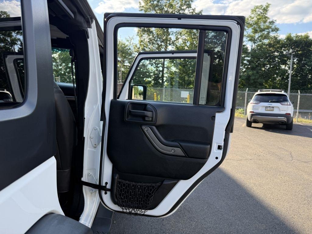 Jeep Wrangler  2017