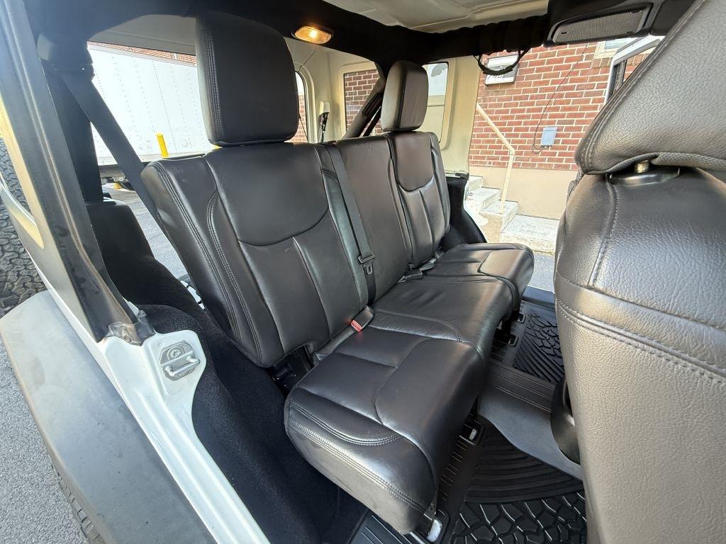 Jeep Wrangler  2017