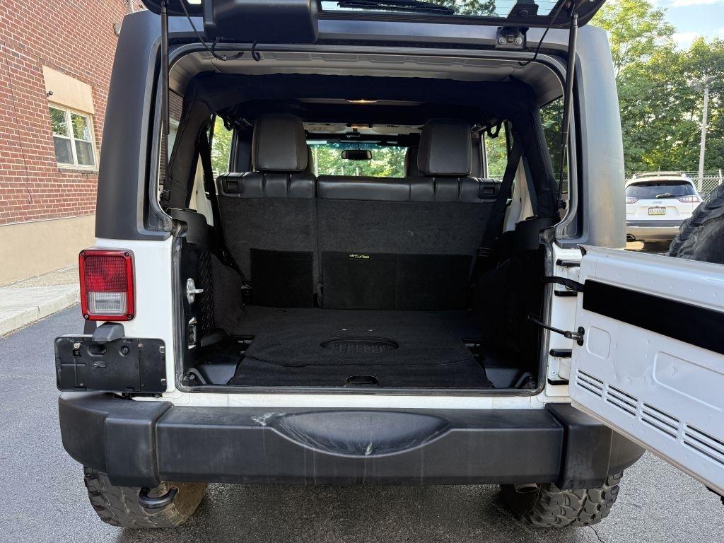 Jeep Wrangler  2017