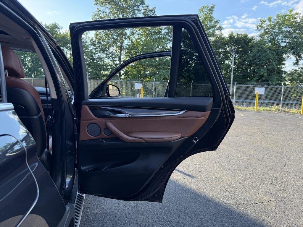 BMW X5  2016
