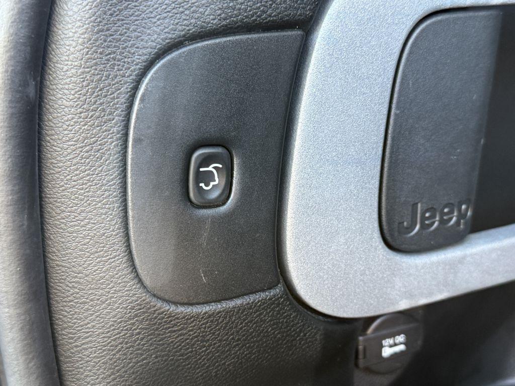 Jeep Cherokee  2017