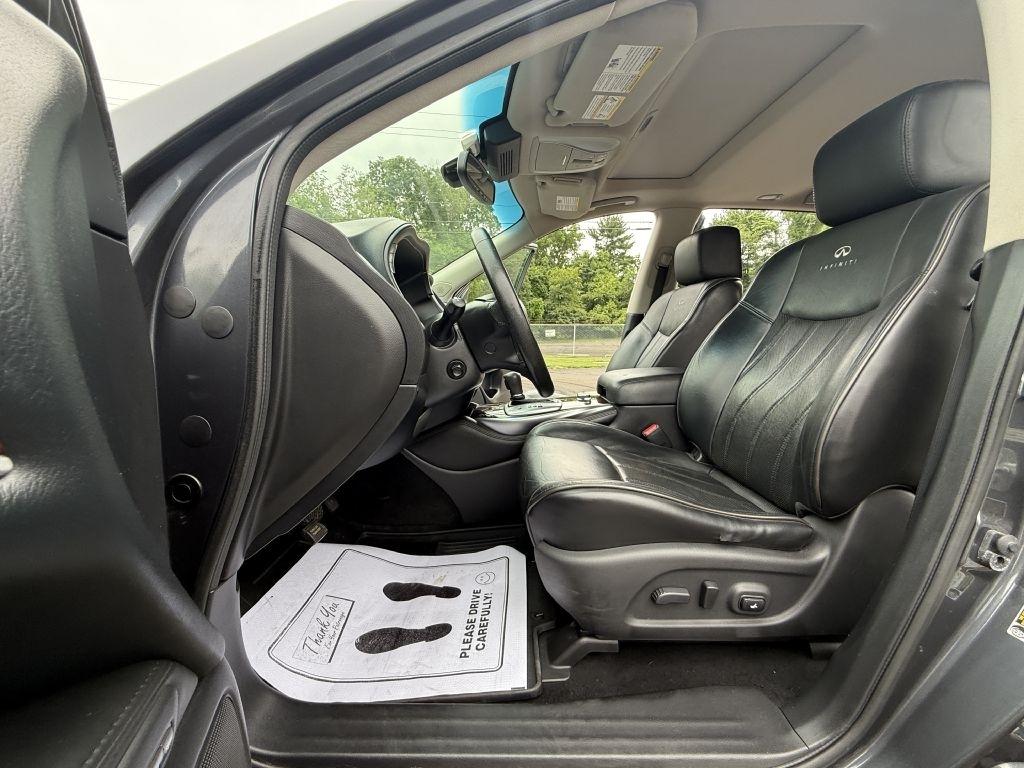 Infiniti JX  2013