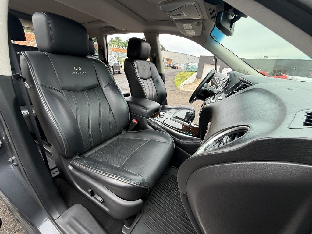 Infiniti JX  2013