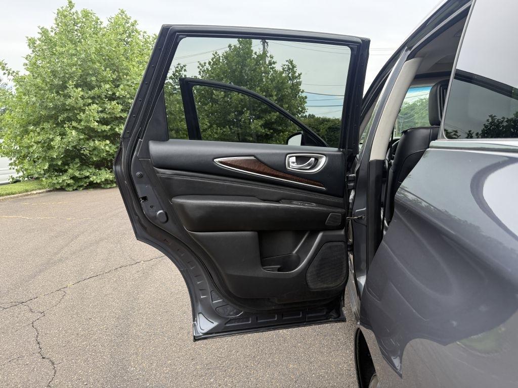 Infiniti JX  2013