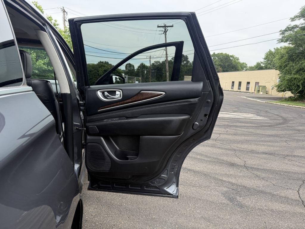 Infiniti JX  2013