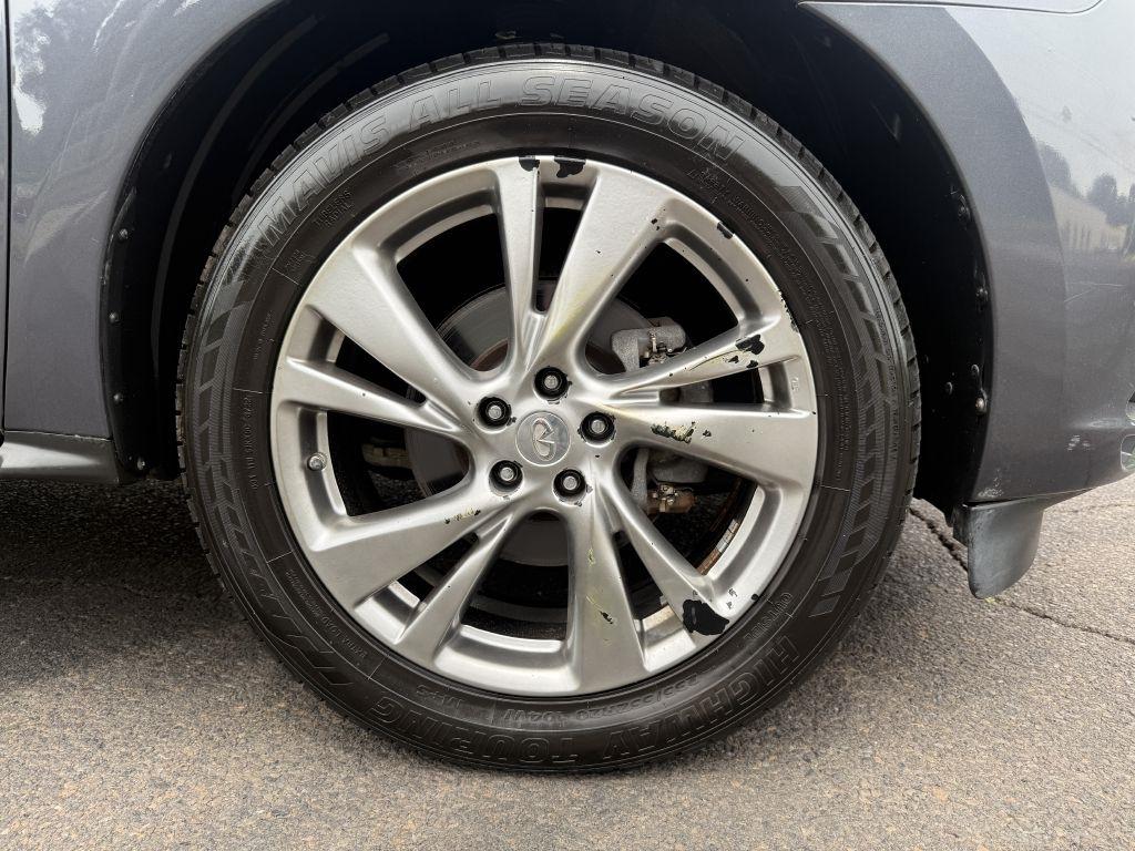 Infiniti JX  2013