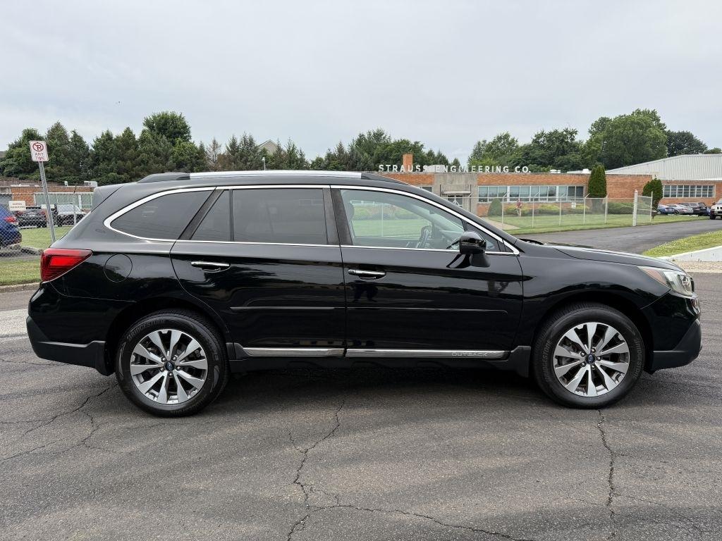 Subaru Outback  2018