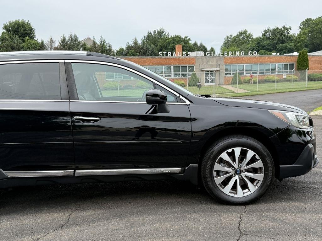 Subaru Outback  2018