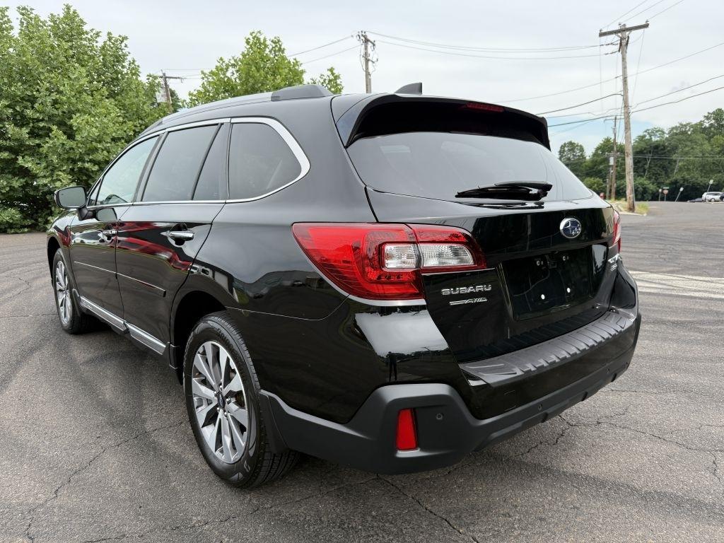 Subaru Outback  2018