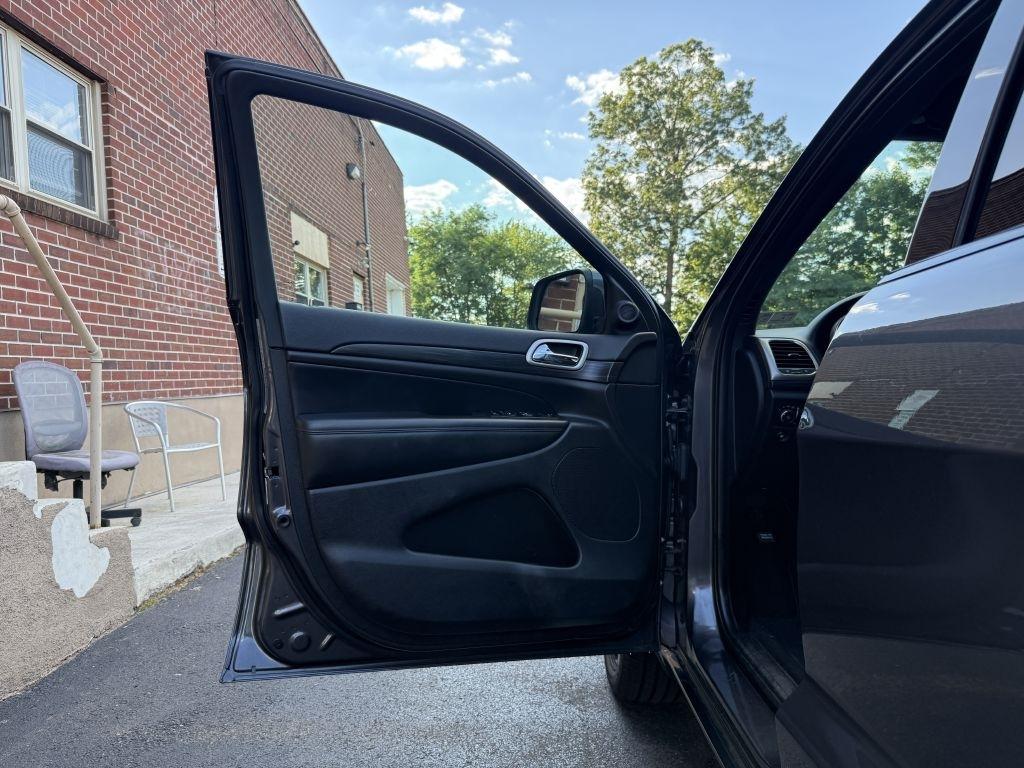 Jeep Grand Cherokee  2019