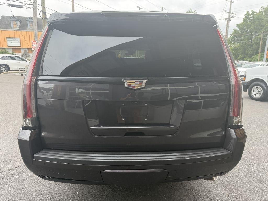 Cadillac Escalade  2017