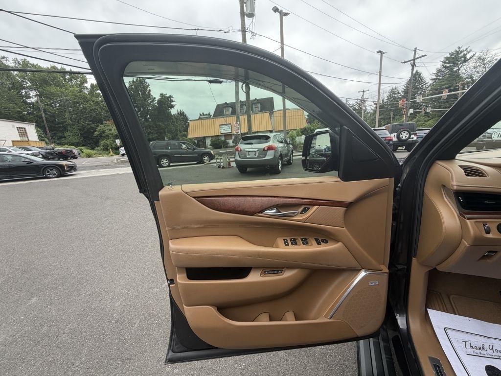 Cadillac Escalade  2017