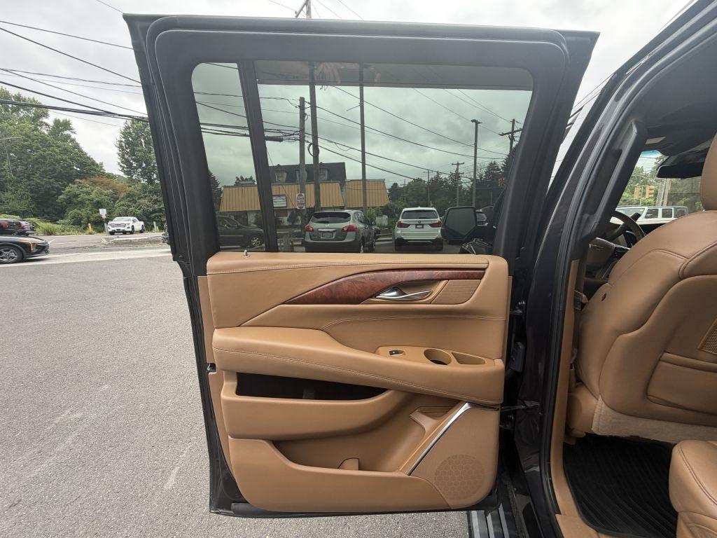 Cadillac Escalade  2017