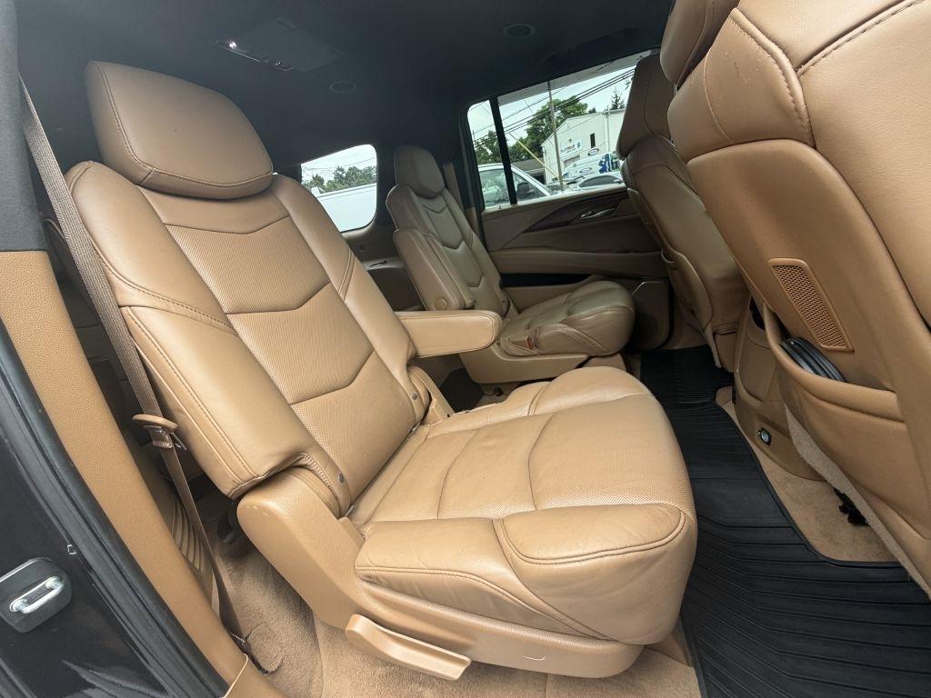 Cadillac Escalade  2017