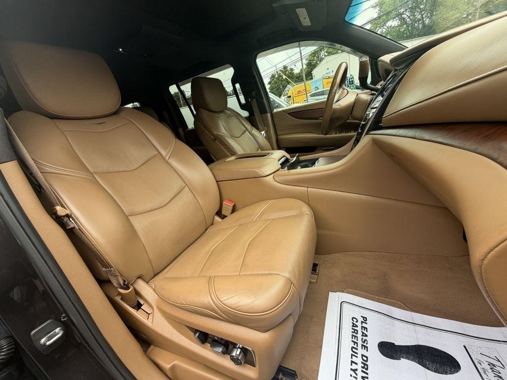 Cadillac Escalade  2017
