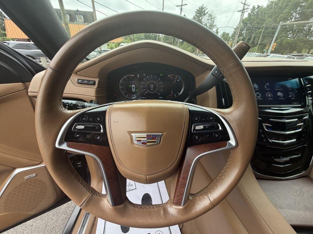 Cadillac Escalade  2017