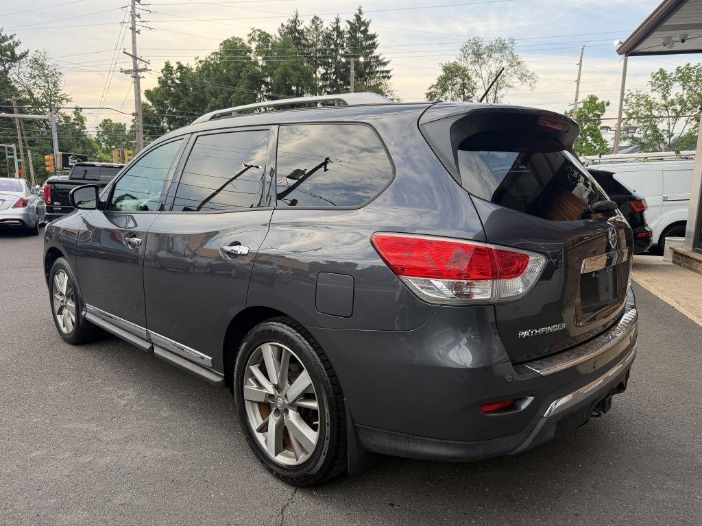 Nissan Pathfinder  2014