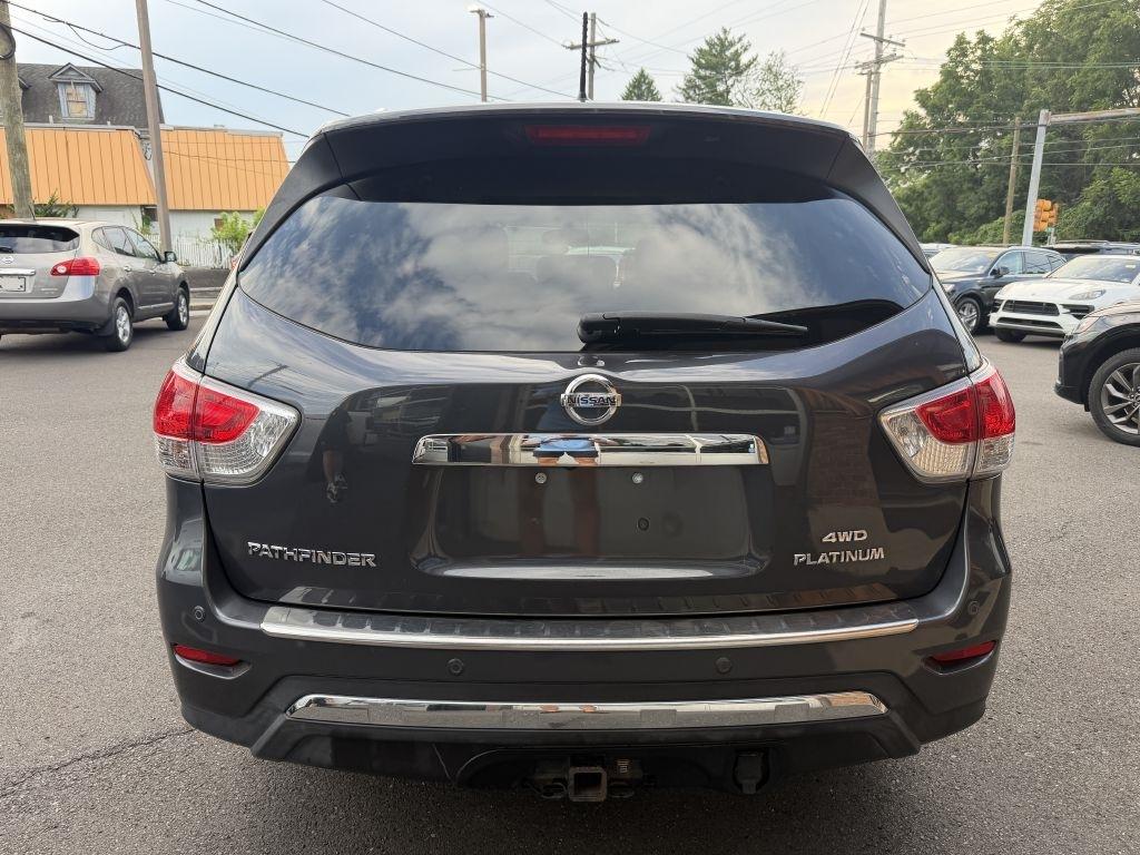 Nissan Pathfinder  2014