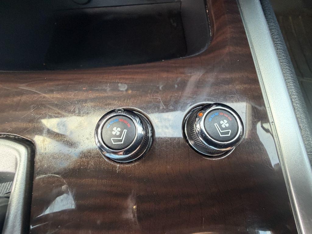 Nissan Pathfinder  2014