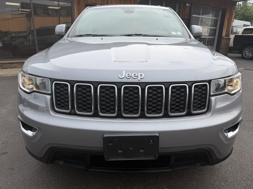 Jeep Grand Cherokee Laredo 2019