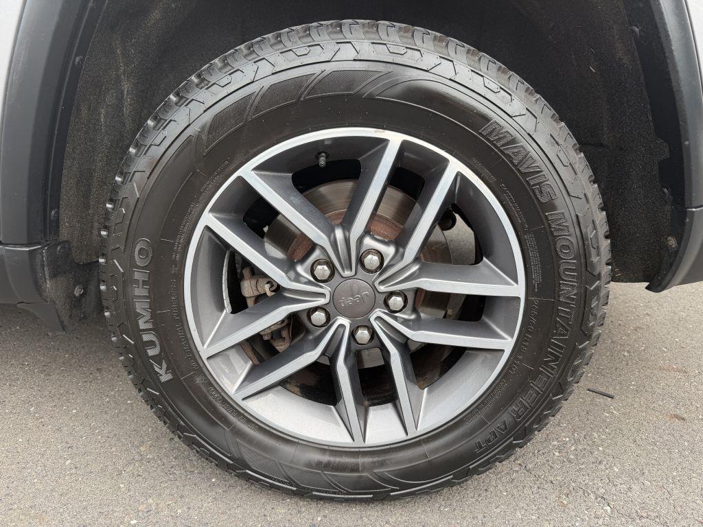 Jeep Grand Cherokee Laredo 2019