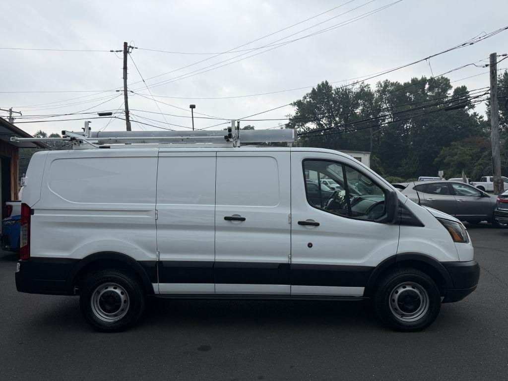 Ford Transit 250 2019