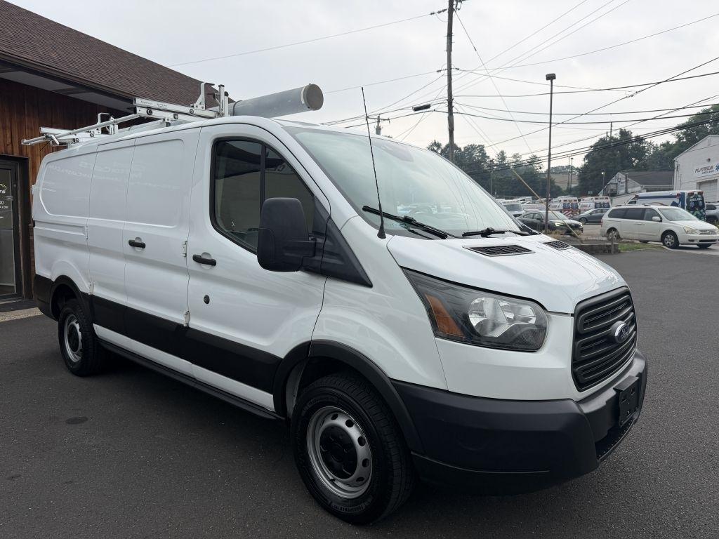 Ford Transit 250 2019