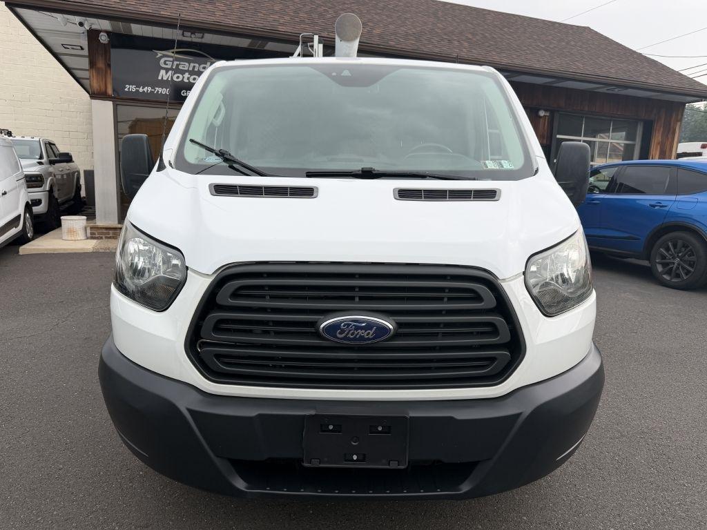 Ford Transit 250 2019