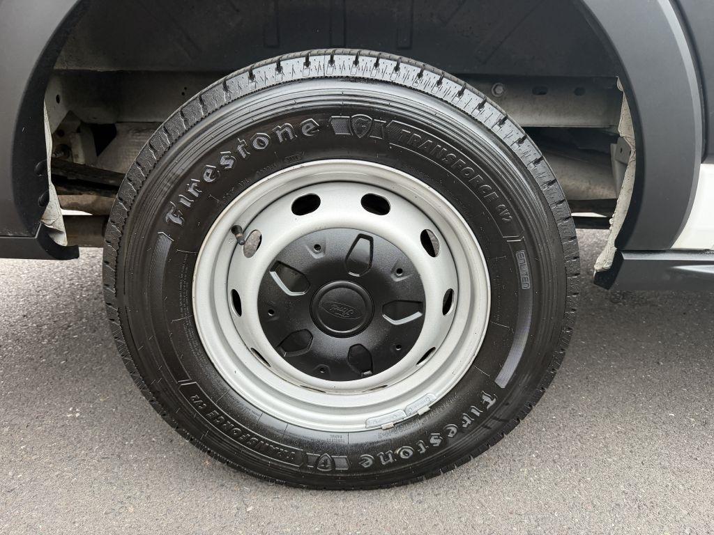 Ford Transit 250 2019