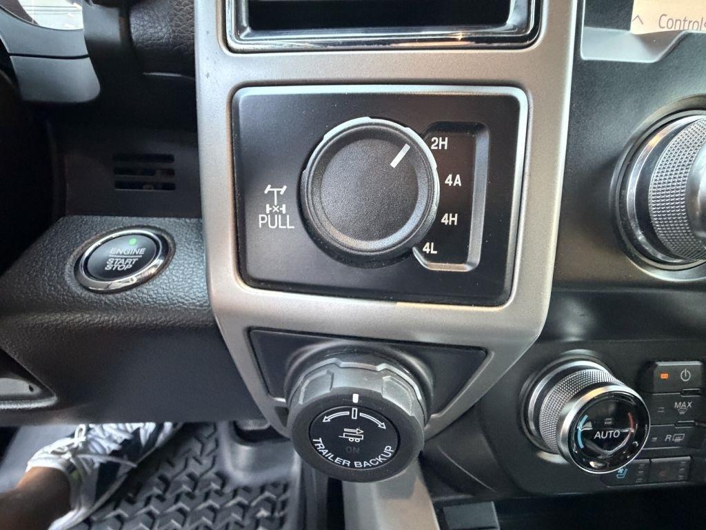 Ford F-150 Lariat 2020