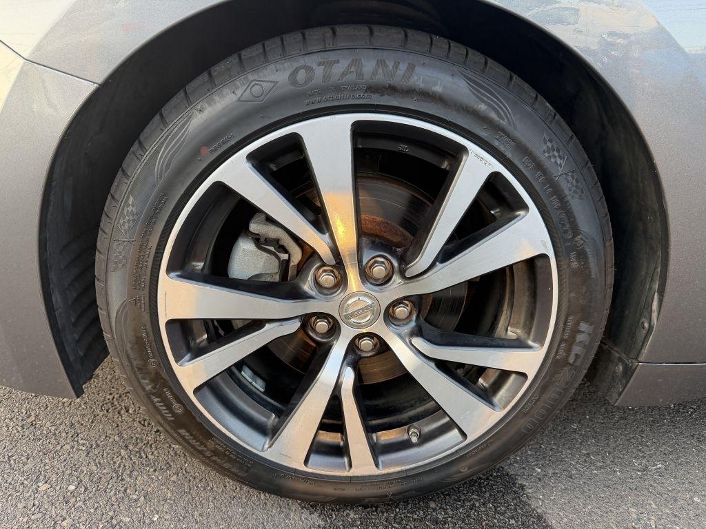 Nissan Maxima 3.5 SV 2017