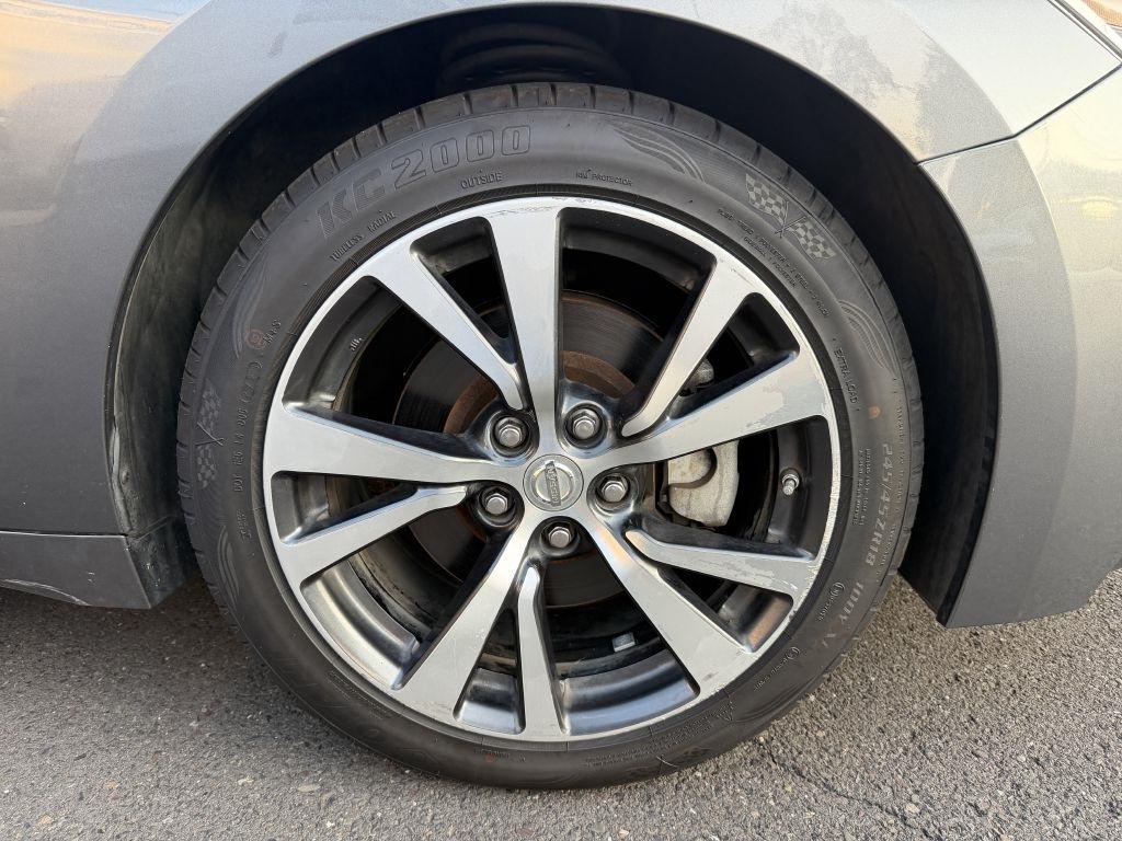 Nissan Maxima 3.5 SV 2017