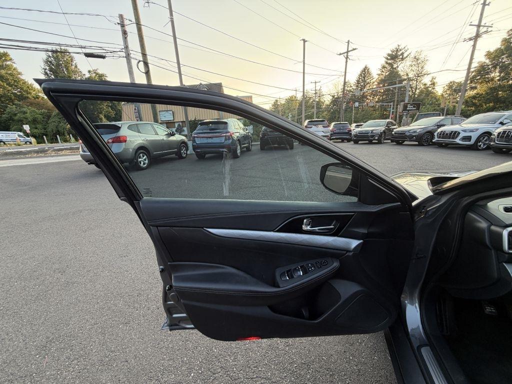 Nissan Maxima 3.5 SV 2017