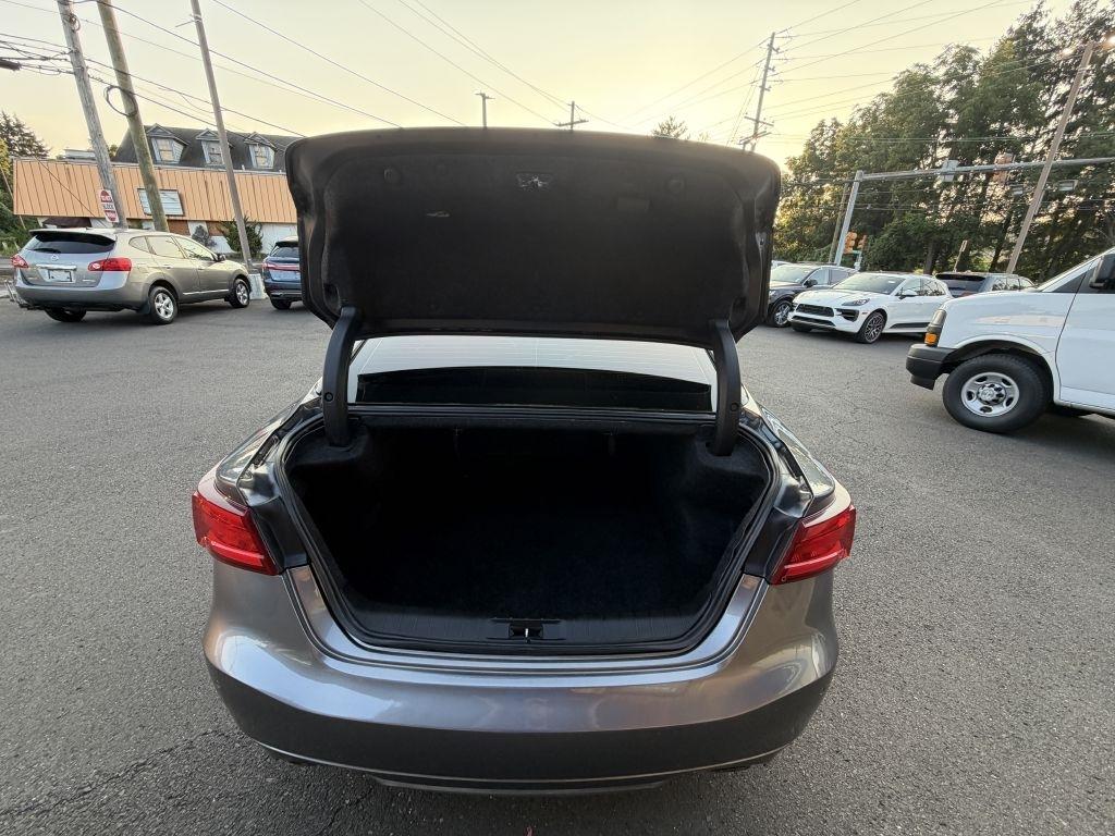 Nissan Maxima 3.5 SV 2017