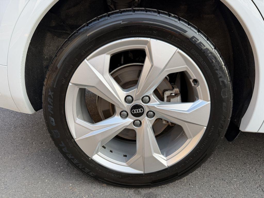 Audi Q5  2021
