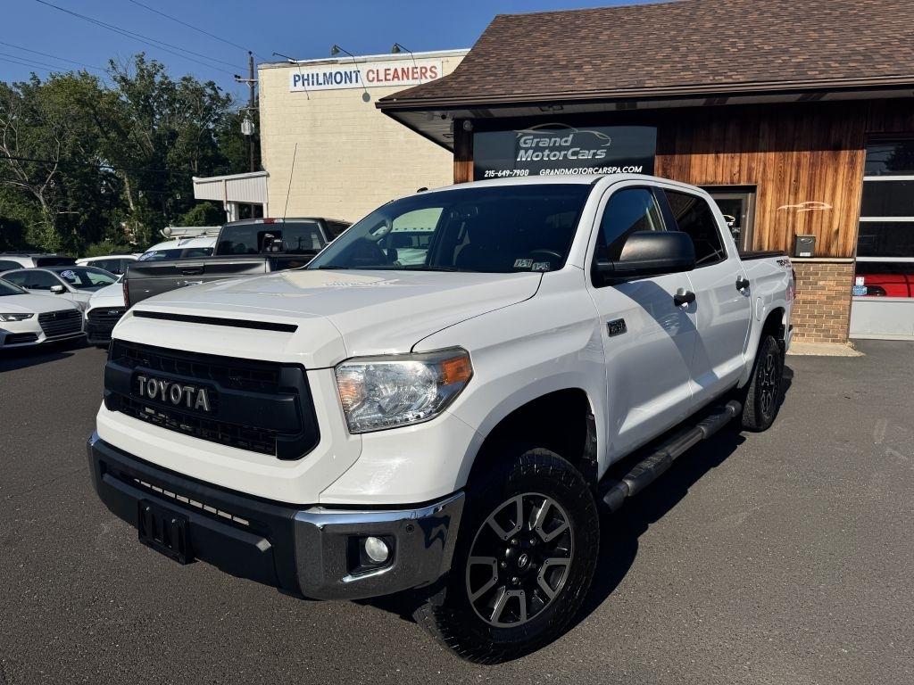 Toyota Tundra  2016